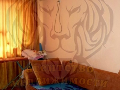 2-x комнатная квартира с ремонтом на Жилпоселке