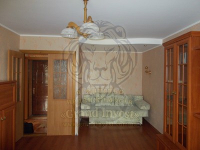 Однокомнатная квартира в хорошем кирпичном доме.