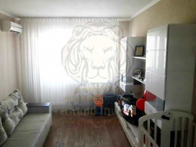 Однокомнатная квартира с хорошим ремонтом.