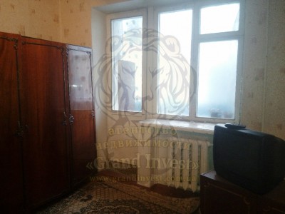 Однокомнатная квартира в районе центра занятости.