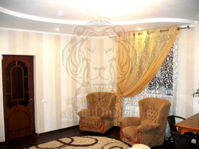 Двухэтажный таунхаус в центре Херсона