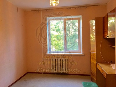 2-х комнатная квартира на 2 Таврическом