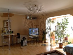 Трёхкомнатная квартира с Автономным отоплением!