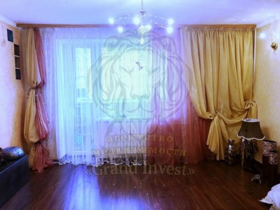 Двухкомнатная квартира с дорогим и качественным ремонтом.