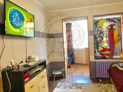 Трёхкомнатная квартира на ХБК.