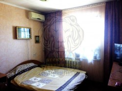 Трёхкомнатная квартира на Таврическом.