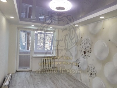 2-х комн. с евроремонтом по ул. Мира 2/5 (р-н рынка)