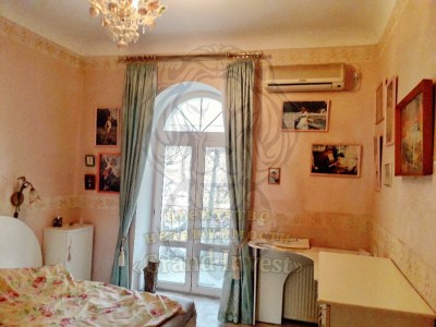 2-х комн. Сталинка по Ушакова с АО