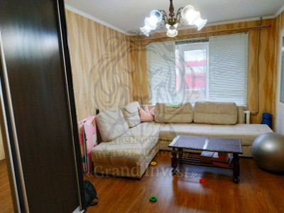 3-км квартира на 2 этаже Таврический