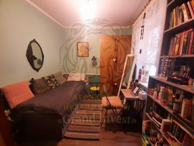 4‑комн квартира на Таврическом