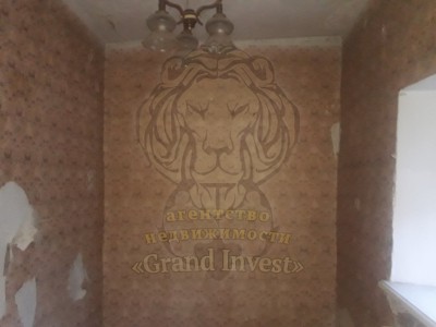 Продам 3-х комнатную квартиру на земле с гаражем