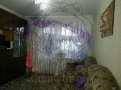 Двухкомнатная квартира с ремонтом.