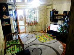 Однокомнатная квартира с ремонтом.